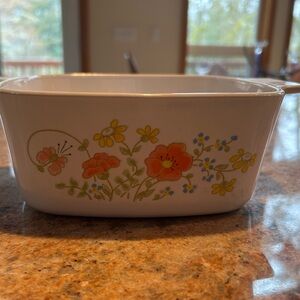 Corningware “Wildflower” A-1 1/2-B ( 1.5 qt.)  Pyroceramic baking dish w/Lid.